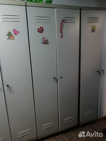 Шкафы для раздевалок