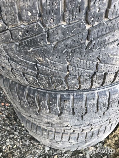 Nokian Tyres Hakkapeliitta 7 295/40 R21