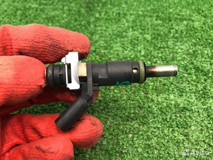 Форсунка инжекторная Mercedes-Benz Viano W639