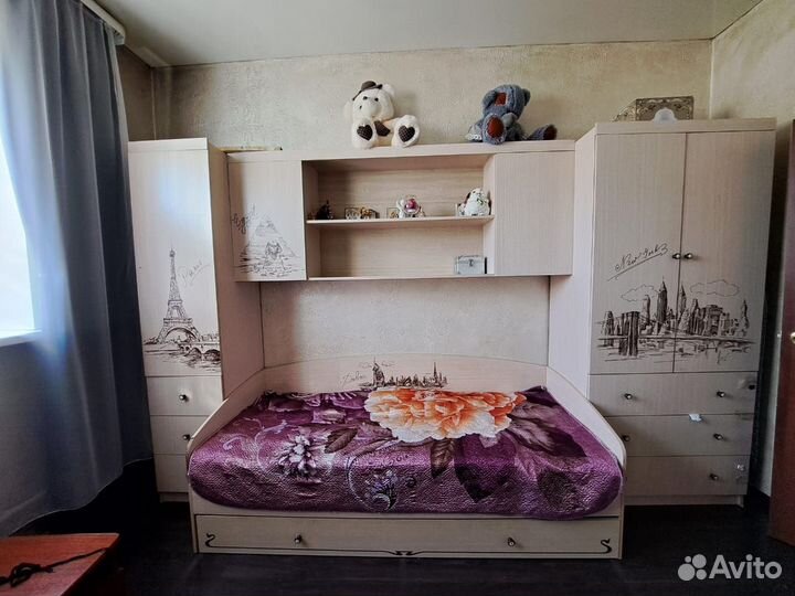 Детская кроватка с матрасом