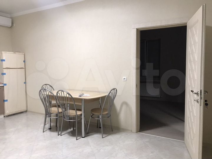 2-к. квартира, 47 м², 2/2 эт.