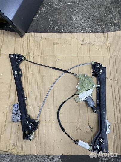 Стеклоподъемник левый бмв 3 е92