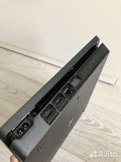 Sony PlayStation 4 Slim 1tb