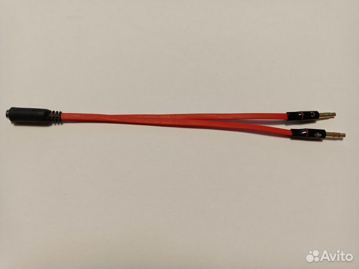 Аудио переходник 3.5 мм / Аудио-кабель 3.5мм 4-pin