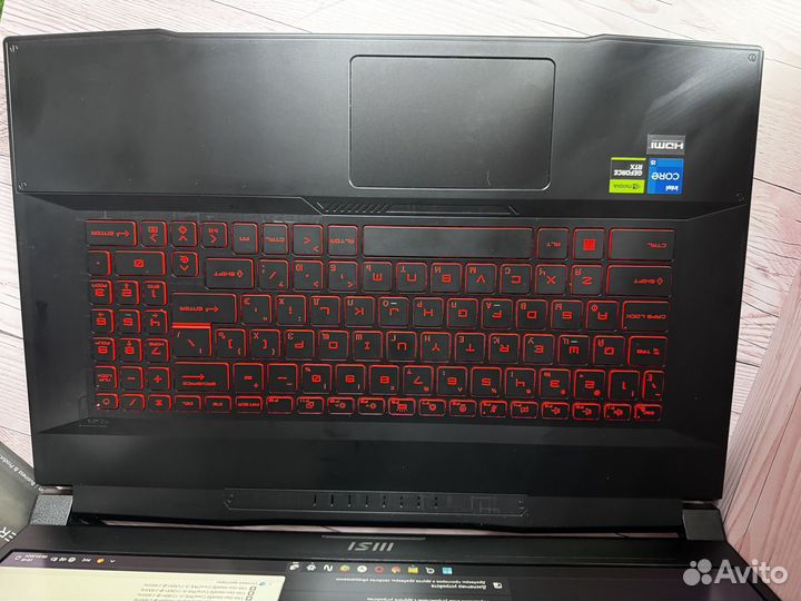 958156 ноутбук MSI katana 17