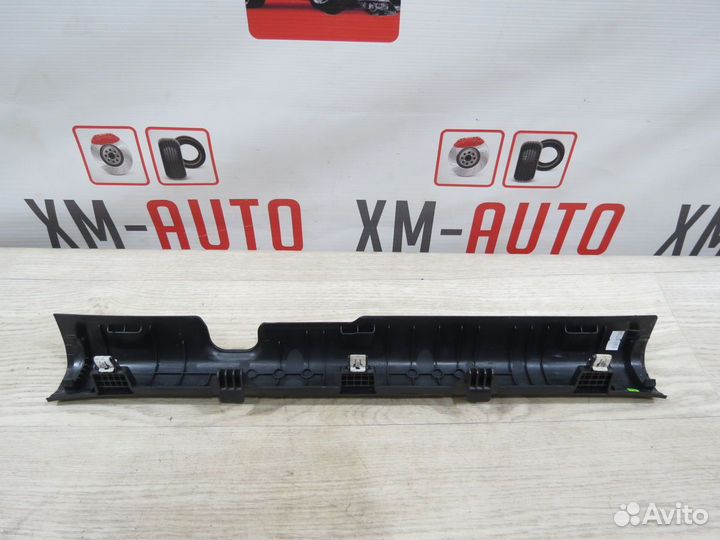 Накладка порога передняя левая Hyundai Creta 2