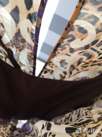 Платье новое коктейльное с ремешком