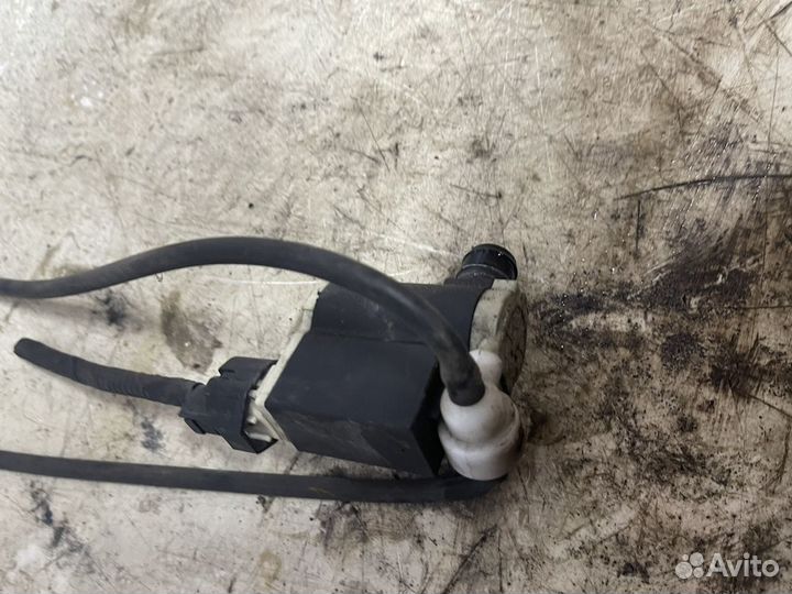 Насос омывателя Kia ceed 2. 2012-2015 JD