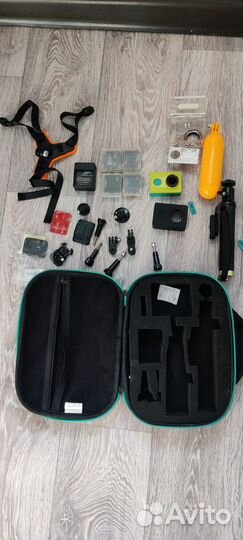 Экшен камера Xiaomi yi