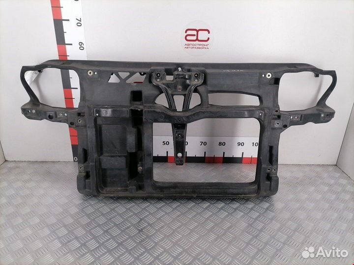 Панель передняя (телевизор) для Volkswagen Golf 4