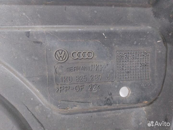 Защита пыльник двигателя Skoda Octavia A5