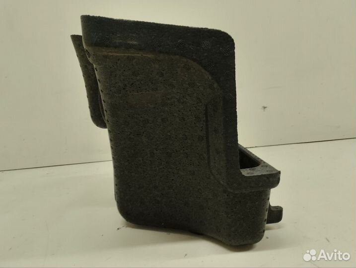 Ящик инструментов LADA Vesta 2015