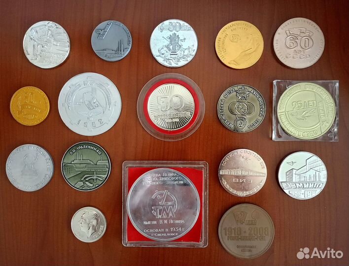 Настольные памятные медали обновлённое