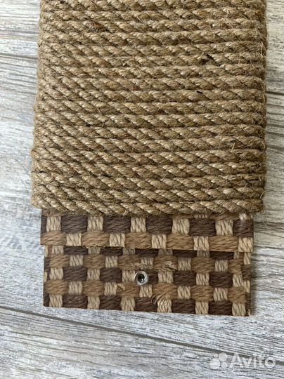 Когтеточка настенная