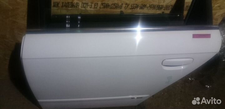 Дверь задняя левая пустая Ауди Audi A4 B7 8E