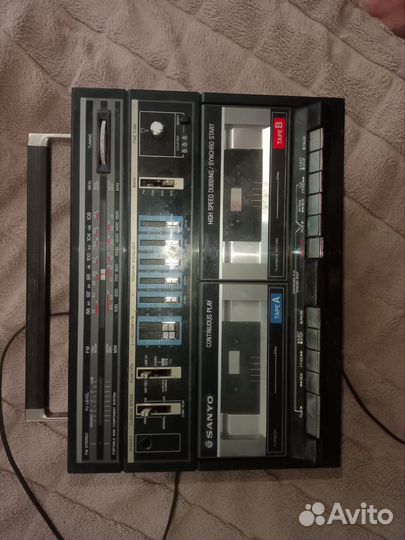 Магнитофон sanyo