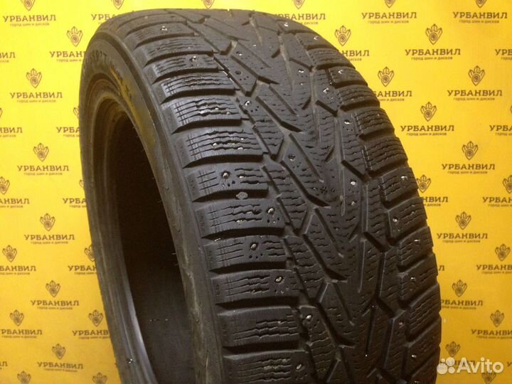 Nokian Tyres Hakkapeliitta 7 235/55 R17