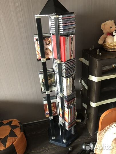 Полка для дисков крутящаяся