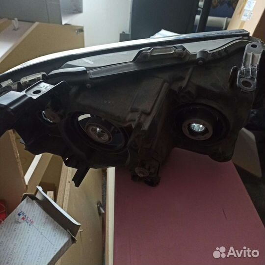 Фара Toyota Camry 2014-2018 8118533801 V55