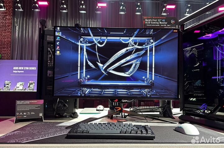 Монитор asus Rog Swift oled PG32ucdm 240Hz 4K