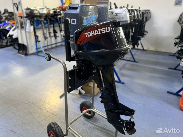 Лодочный мотор Tohatsu (Тохатсу) 9.8 (Новый витрин