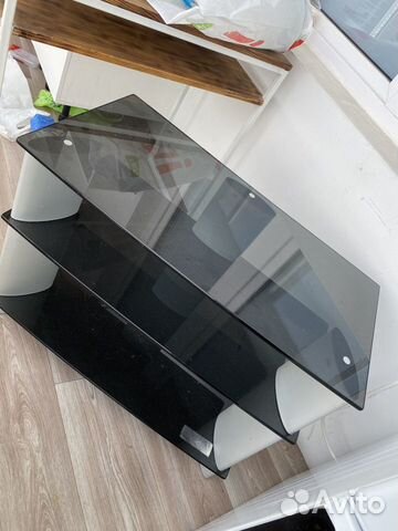 Стеклянная тумба