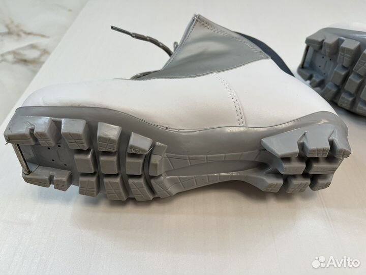 Лыжные ботинки Nordway 37.5 размер