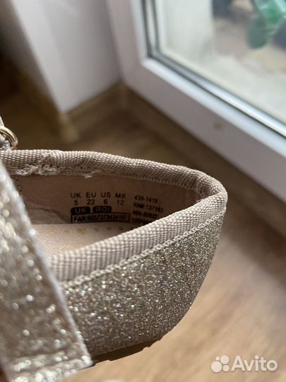 Туфли для девочки 22 размер