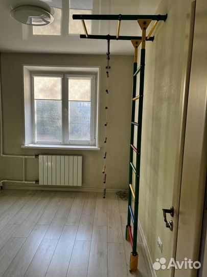 Шведская стенка с турником бу