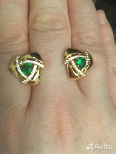 Серьги под золото