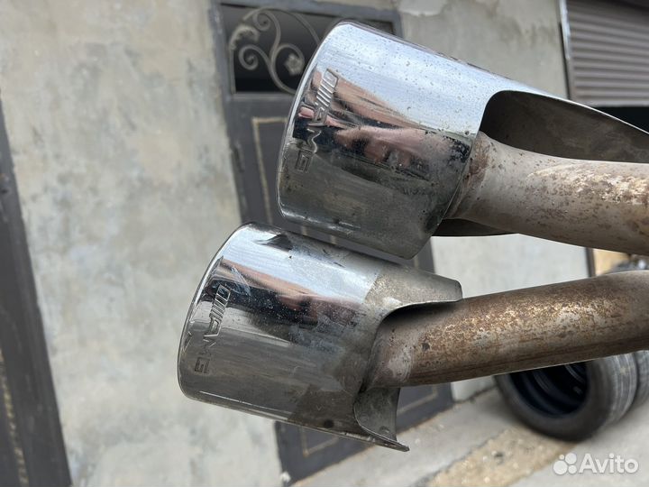 Выхлоп E63 AMG w211