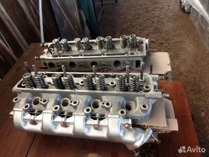 Головки блока цилиндров газ 14 чайка