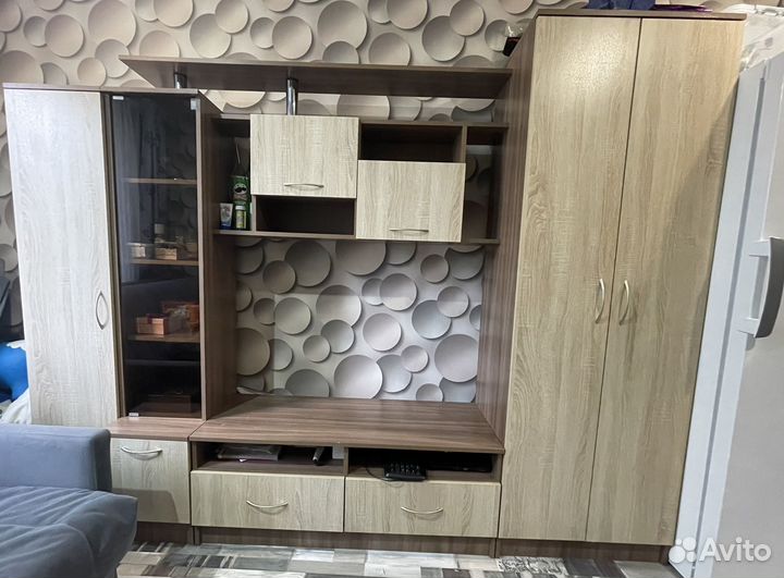 Продам стенку б/у