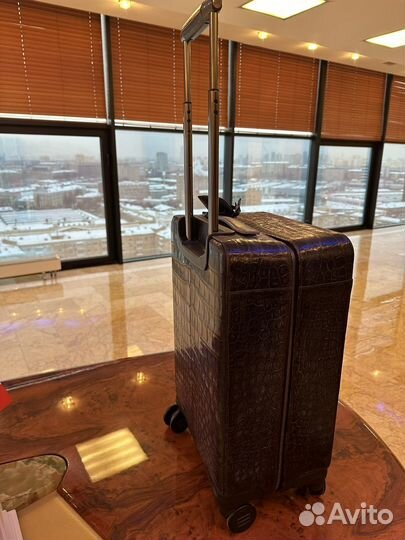 Чемодан berluti