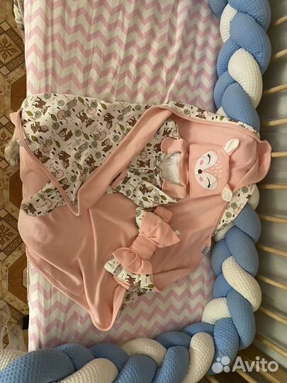 Комплект на выписку для девочки