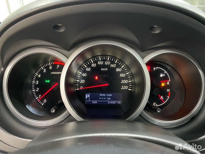 Suzuki Grand Vitara 2.4 AT, 2011, 214 366 км