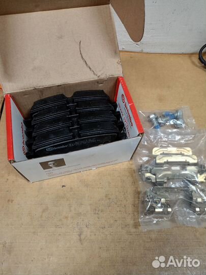 Колодки тормозные Brembo P85190