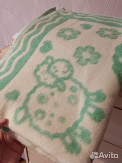 Одеяла детские пакетом, полотенце уголок, плед