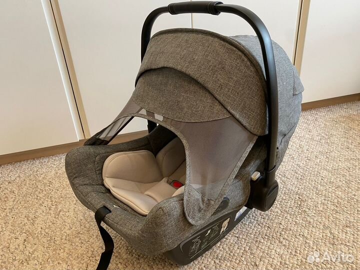 Bugaboo turtle air by nuna