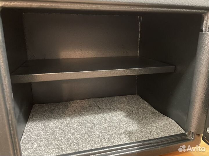 Сейф офисный