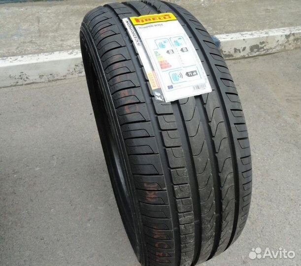 Pirelli Scorpion Verde 275/40 R21 107Y