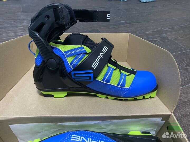 Лыжероллерные ботинки spine