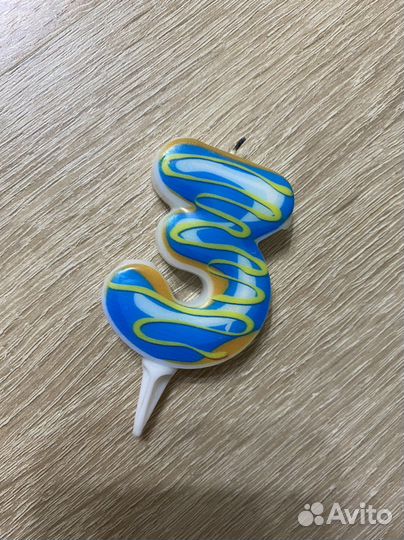 Свеча на торт, цифра 3, на день рождения свечка