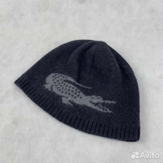 Двухсторонняя шапка Lacoste