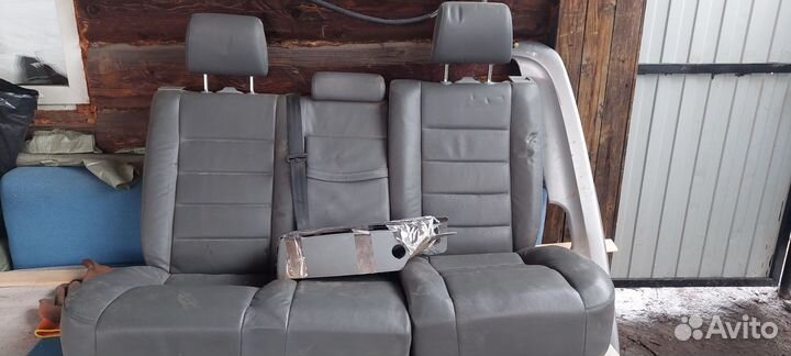 Задний диван touareg