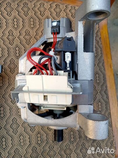 Мотор wolong стиральной машины Candy