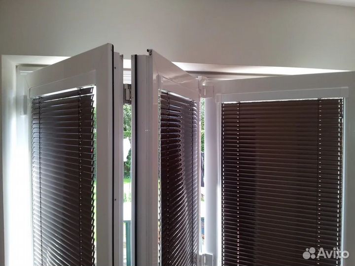 Жалюзи алюминиевые на окна Isotra