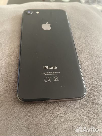 iPhone 8, 64 ГБ
