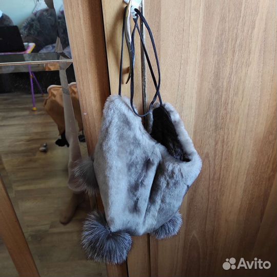 Шубка для девочки 98 с шапкой натуральный мех