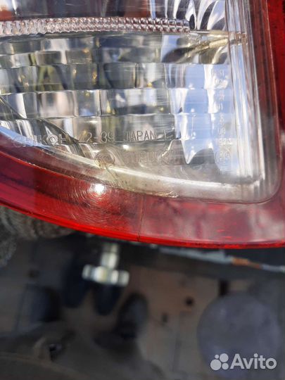 Фонарь задний левый toyota rav4